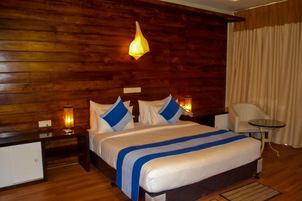 The Valampuri Otel Jaffna Dış mekan fotoğraf