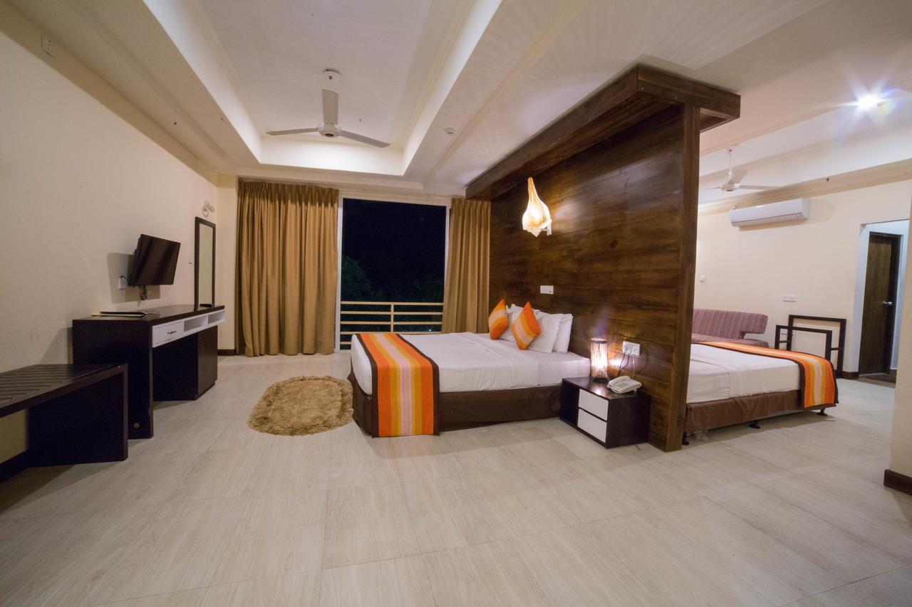 The Valampuri Otel Jaffna Dış mekan fotoğraf